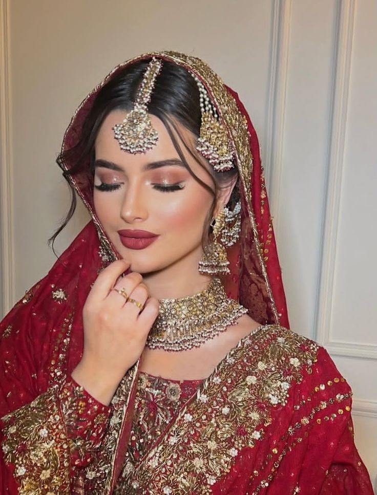 Zebaaish Wedding Outfit Guide Pakistan | Perfect Style Tips