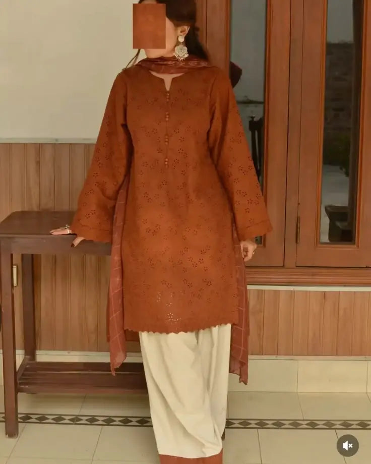 Noor-e-Sabah | 3 Piece - Printed Suit Zebaaish