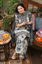 Nayaab | 3-piece printed suit Zebaaish
