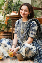 Nayaab | 3-piece printed suit Zebaaish
