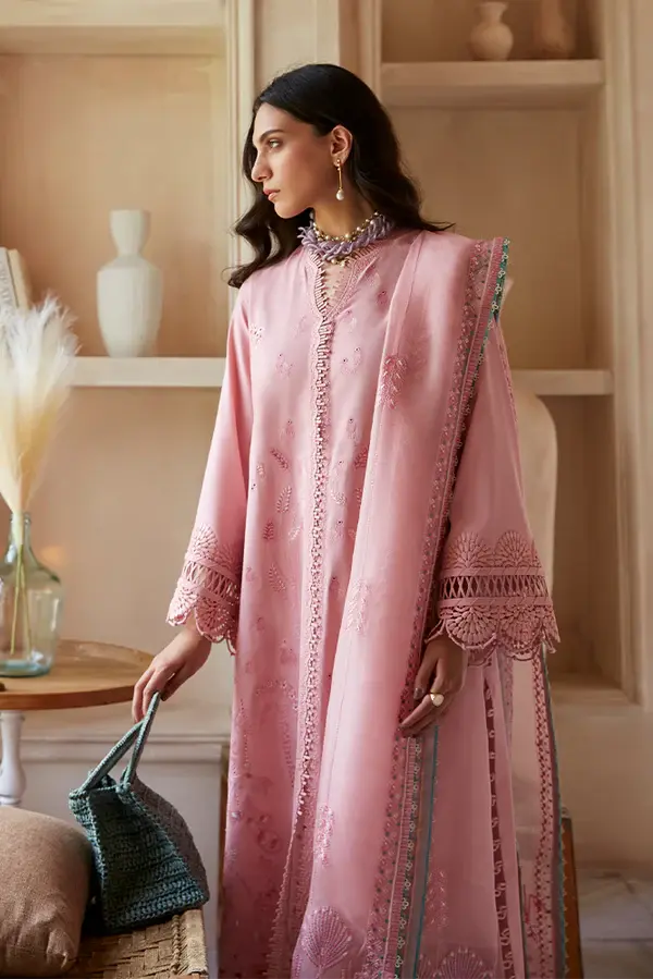 Romantic Roses | 3 Piece - Embroidery Suit Zebaaish