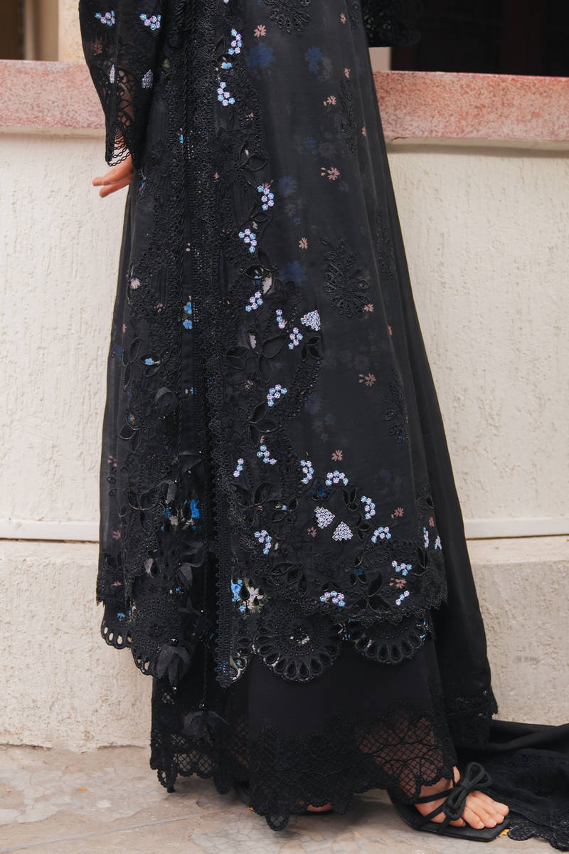 Black Rose | 3-piece embroidery suit