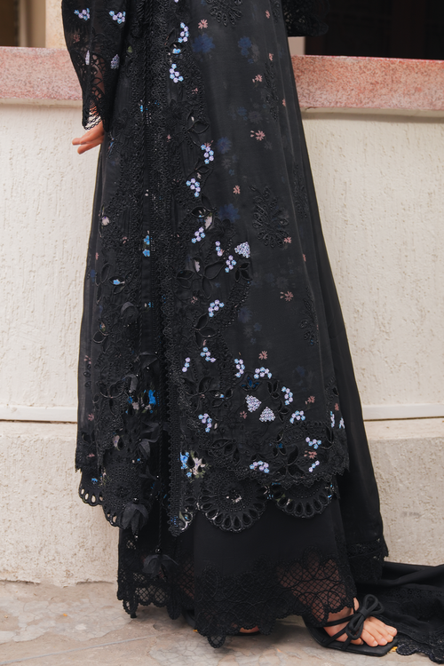 Black Rose | 3-piece embroidery suit