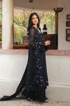 Black Rose | 3-piece embroidery suit Zebaaish